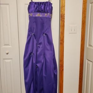 PROM DRESS-MASQUERADE purple formal gown, Juniors’ size 5/6, only worn once.